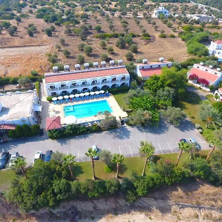 Bare Hill Holiday Apartments Krini Екстериор снимка