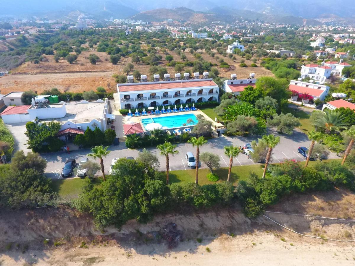 Bare Hill Holiday Apartments Krini Екстериор снимка