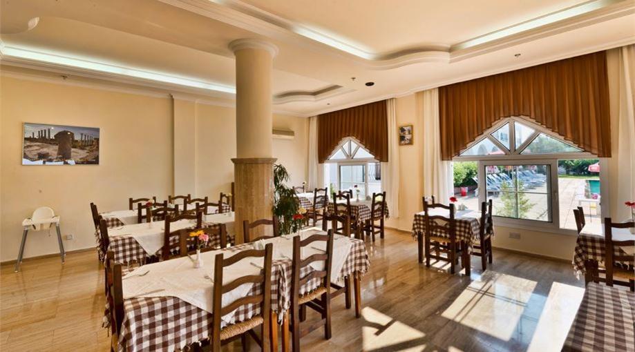 Bare Hill Holiday Apartments Krini Екстериор снимка