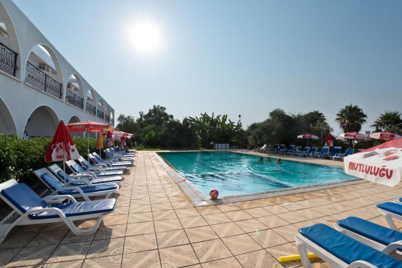 Bare Hill Holiday Apartments Krini Екстериор снимка