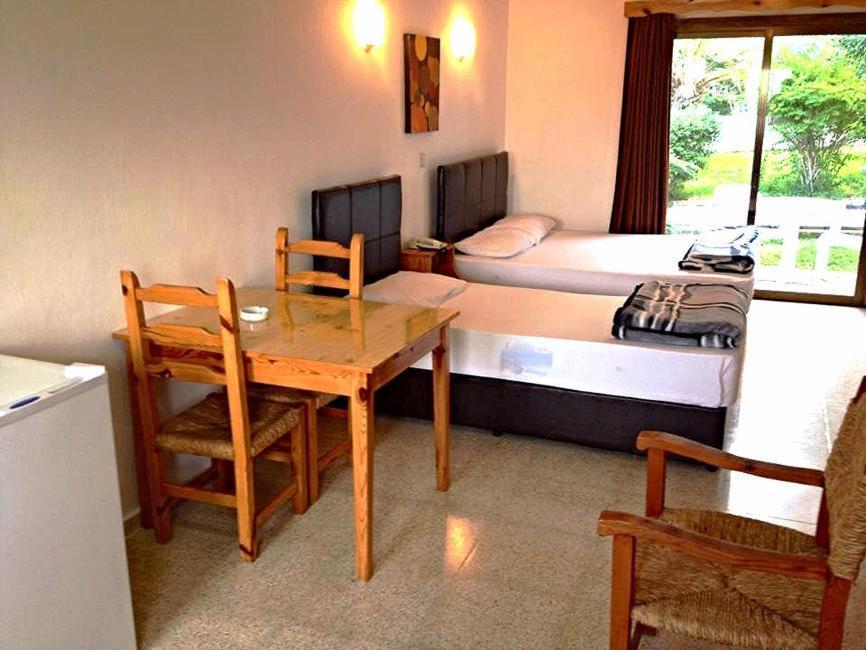 Bare Hill Holiday Apartments Krini Стая снимка